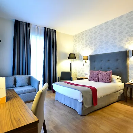 Oromana Hotel 3*