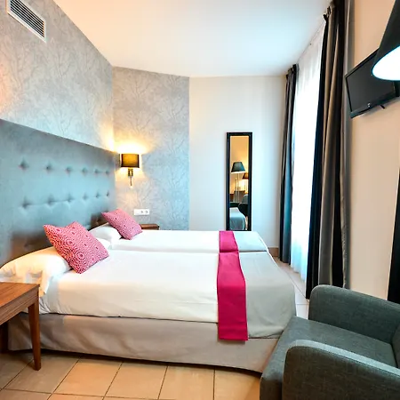 Oromana 3*