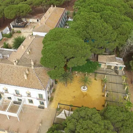 Oromana Hotel 3*
